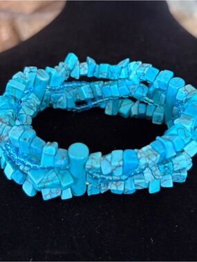 Turquoise Chip Stone Multi-Strand Stretch Bracelet - Blue 7 inch